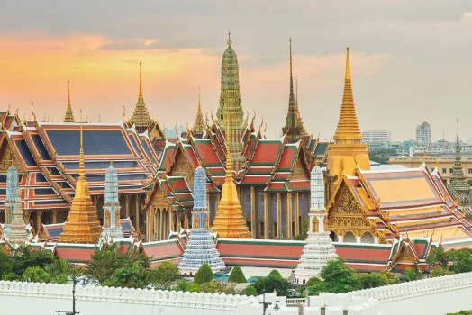 ทัวร์วัดและพระราชวัง